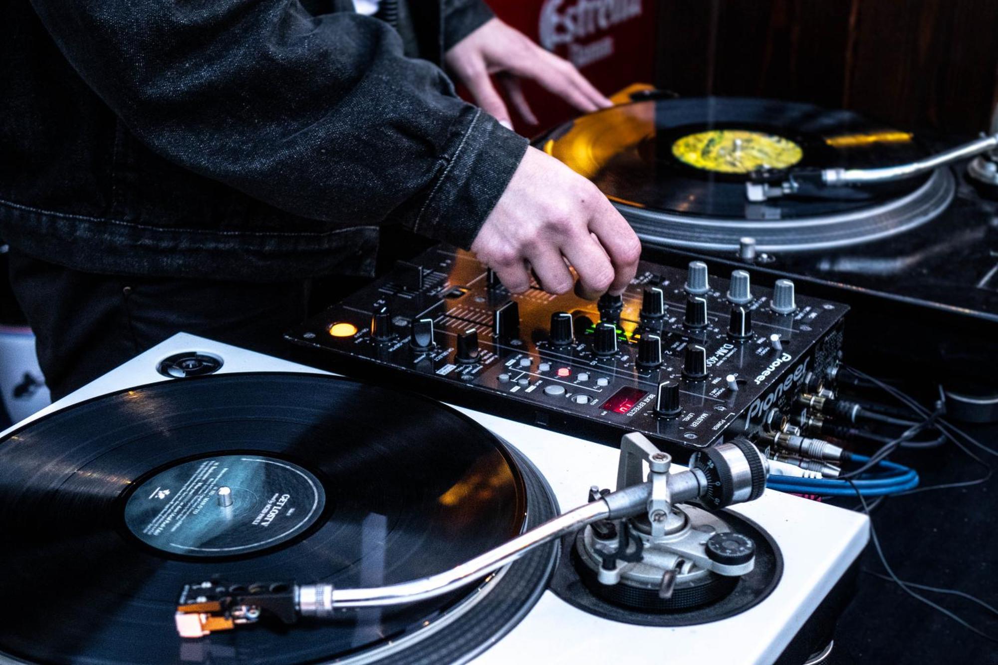 La Banda Rooftop Hostel Sewilla Zewnętrze zdjęcie